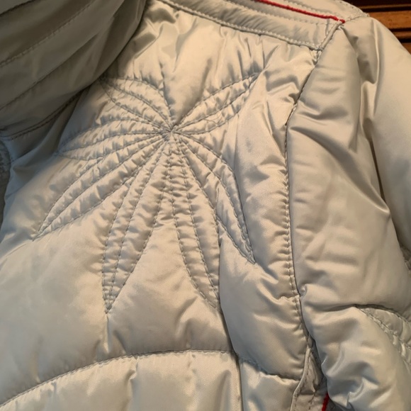 J.O.S SKI JACKET barely worn excellent condition size Small. - Picture 4 of 6